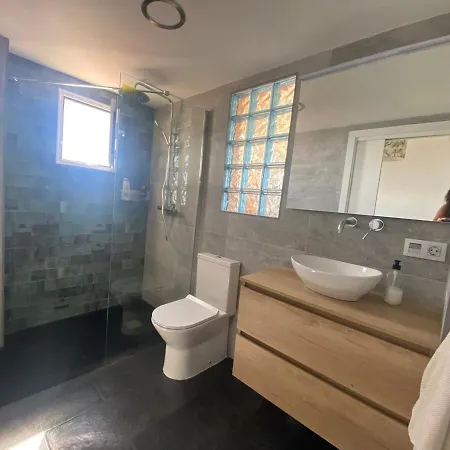 Daire Apartamento-sobreatico 1 Linea De Playa Almería